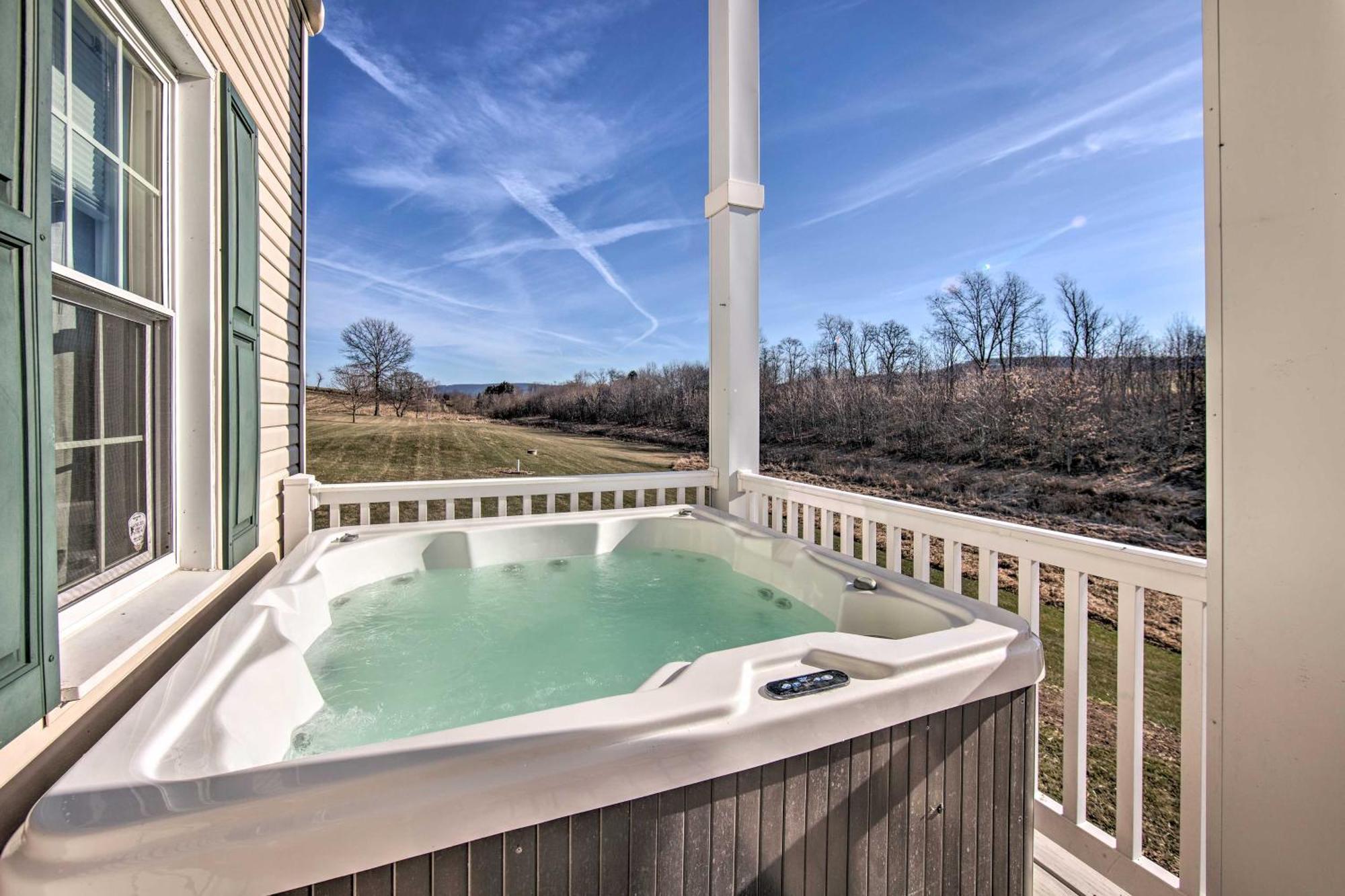 Remote Escape Halifax Farmhouse With Pool And Hot Tub Villa New Buffalo Exterior photo